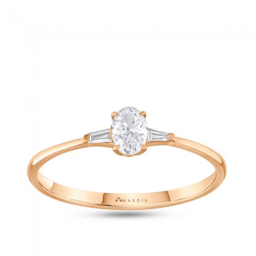 Oval 0.30 Karat Tektaş Yüzük