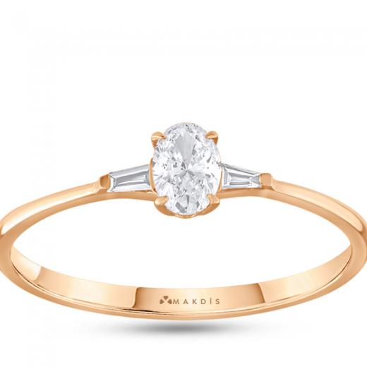 Oval 0.30 Karat Tektaş Yüzük