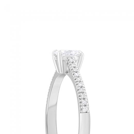 Oval 0.30 Karat Tektaş Yüzük