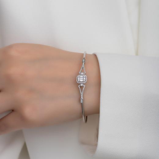 0.75 Karat Baget Kelepçe