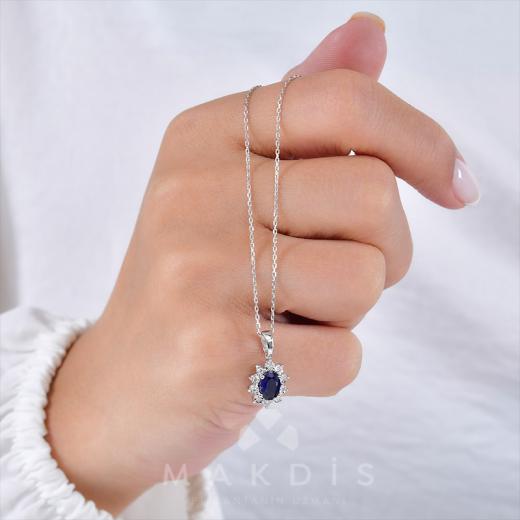 1.15 Karat Safir Kolye