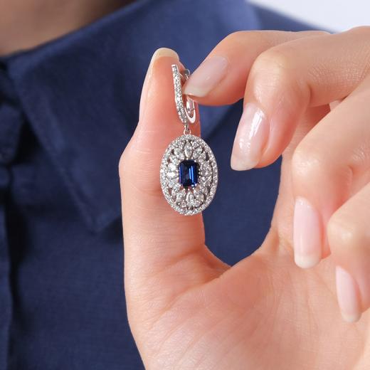 3.21 Karat Safir Küpe