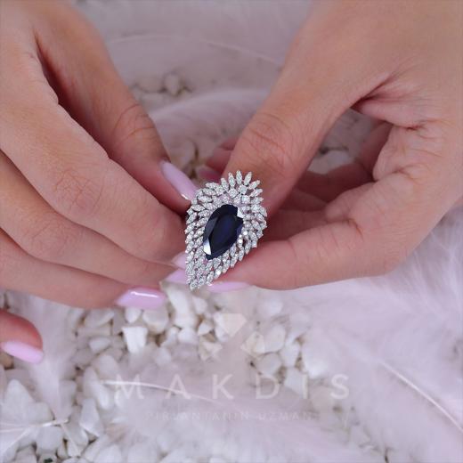 8.44 Karat Safir Yüzük